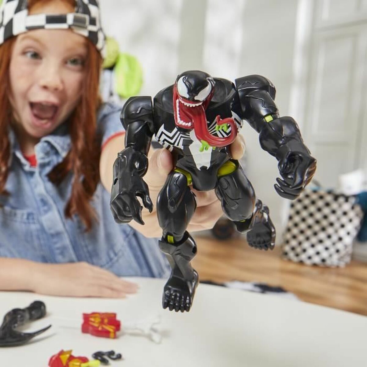 Αρθρωτό Σχήμα Hasbro MixMashers Venom Deluxe